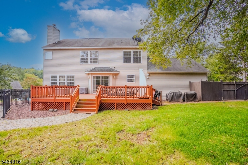 6 Fountain Drive Franklin NJ 08873