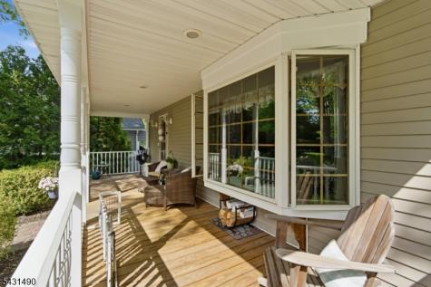 32 W Lakeview Trail Jefferson NJ 07885