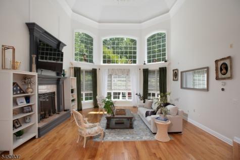 202 Rock Road West Green Brook NJ 08812
