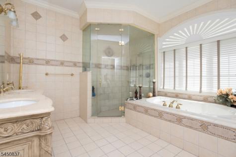 202 Rock Road West Green Brook NJ 08812