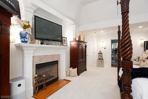202 Rock Road West Green Brook NJ 08812