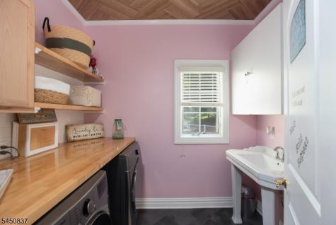202 Rock Road West Green Brook NJ 08812