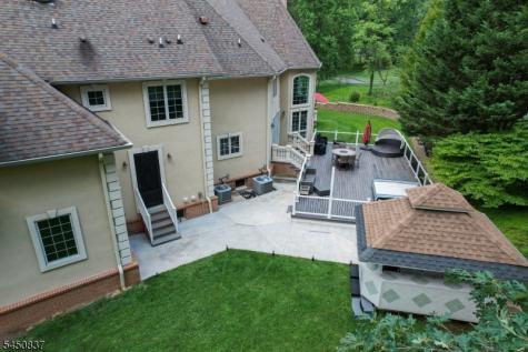 202 Rock Road West Green Brook NJ 08812