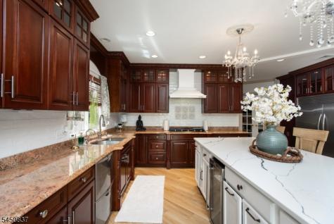 202 Rock Road West Green Brook NJ 08812