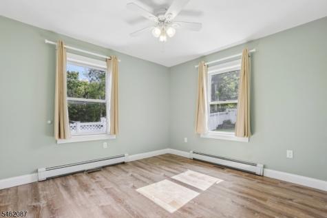 36 Everett Drive Randolph NJ 07869