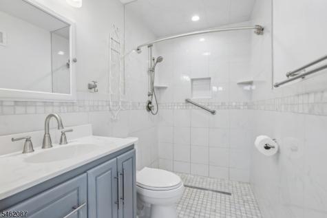 36 Everett Drive Randolph NJ 07869