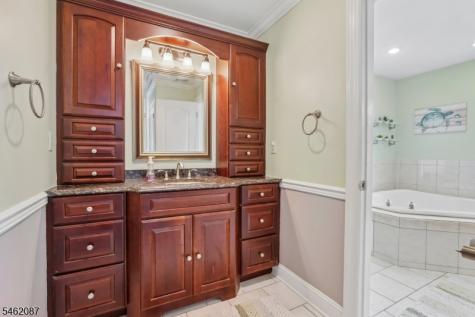 36 Everett Drive Randolph NJ 07869