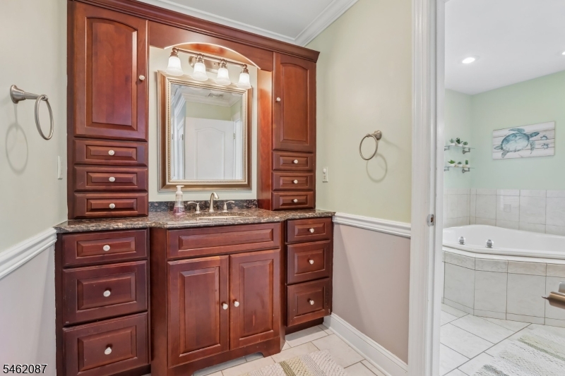 36 Everett Drive Randolph NJ 07869