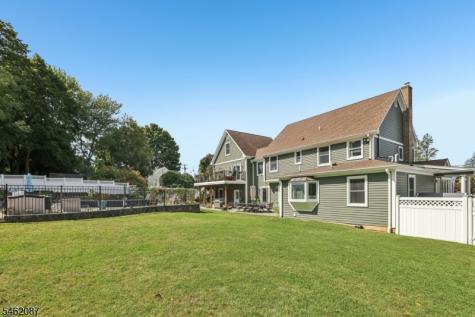 36 Everett Drive Randolph NJ 07869
