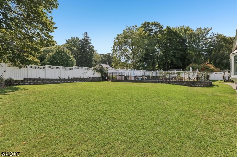 36 Everett Drive Randolph NJ 07869