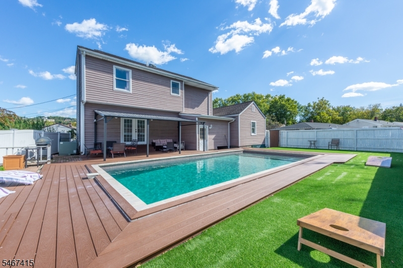 308 Pine Street Pompton Lakes NJ 07442