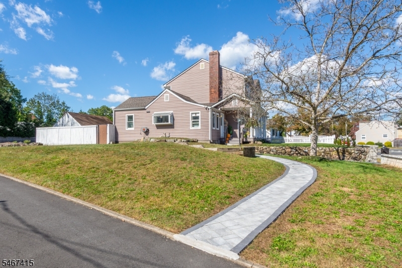 308 Pine Street Pompton Lakes NJ 07442