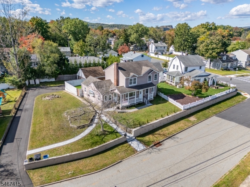 308 Pine Street Pompton Lakes NJ 07442