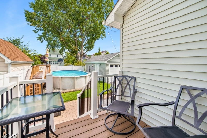 439 Lake Avenue Lyndhurst NJ 07071