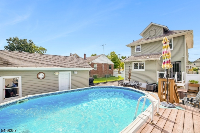 439 Lake Avenue Lyndhurst NJ 07071