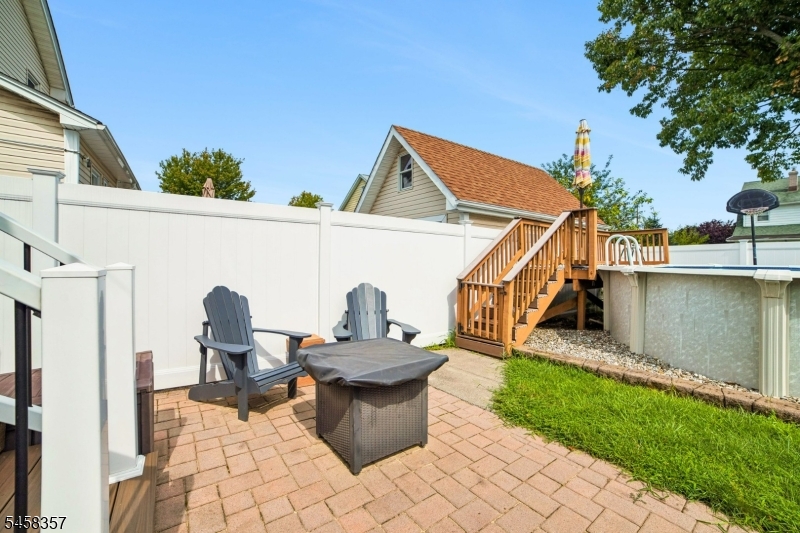 439 Lake Avenue Lyndhurst NJ 07071