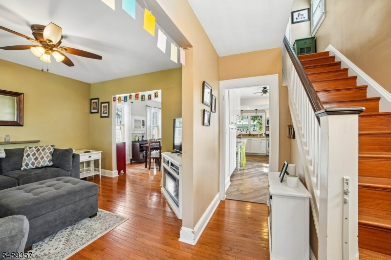 439 Lake Avenue Lyndhurst NJ 07071