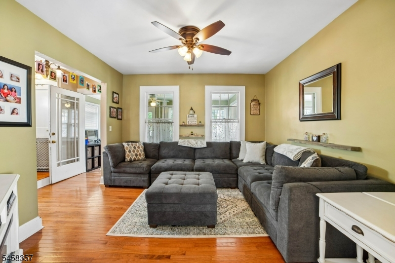 439 Lake Avenue Lyndhurst NJ 07071