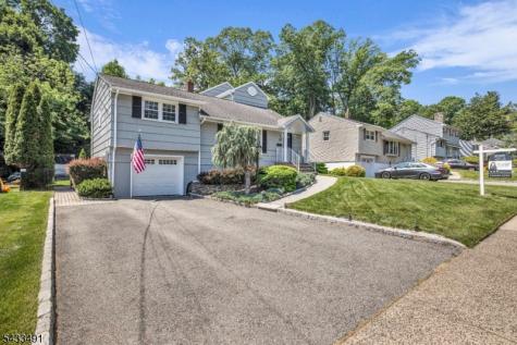 35 Old Orchard Court Cedar Grove NJ 07009