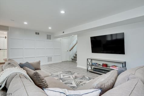 869 Odonnell Avenue Scotch Plains NJ 07076