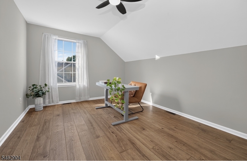 8 Oak Knoll Lane Bedminster NJ 07921