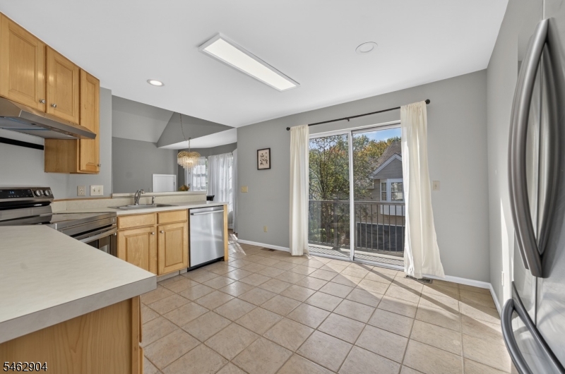 8 Oak Knoll Lane Bedminster NJ 07921