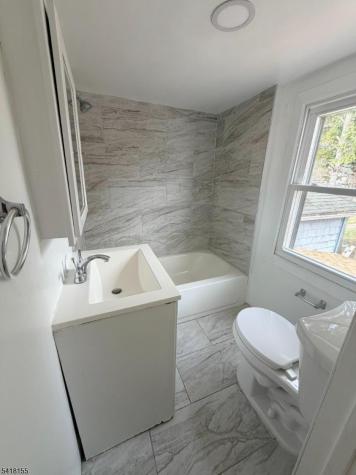 9 Lakeview Avenue Mount Olive NJ 07828