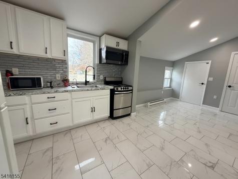 9 Lakeview Avenue Mount Olive NJ 07828