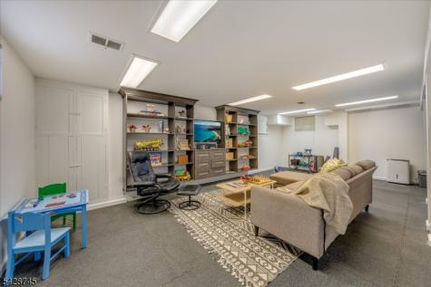 36 Cambridge Drive Millburn NJ 07078