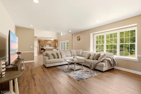 3 Longbow Terrace Raritan NJ 08822