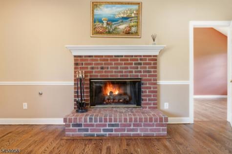 3 Longbow Terrace Raritan NJ 08822