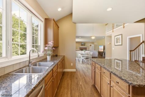 3 Longbow Terrace Raritan NJ 08822