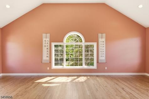 3 Longbow Terrace Raritan NJ 08822