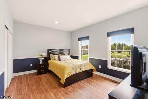 3 Longbow Terrace Raritan NJ 08822