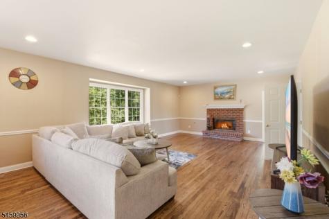 3 Longbow Terrace Raritan NJ 08822