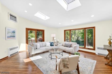 184 Old Short Hills Road Millburn NJ 07078