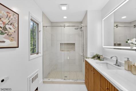 184 Old Short Hills Road Millburn NJ 07078