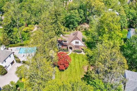 184 Old Short Hills Road Millburn NJ 07078