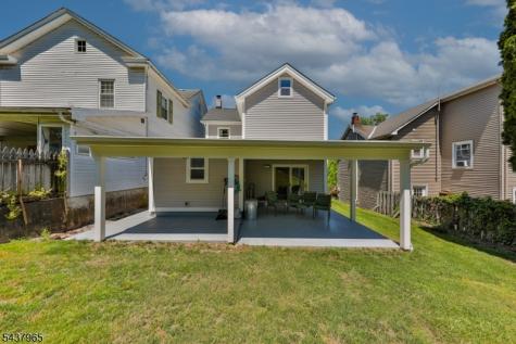 441 Maple Avenue Pohatcong NJ 08865