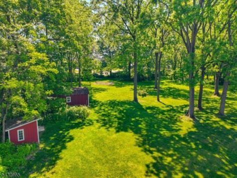 441 Maple Avenue Pohatcong NJ 08865