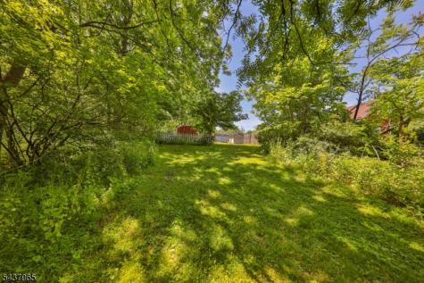 441 Maple Avenue Pohatcong NJ 08865
