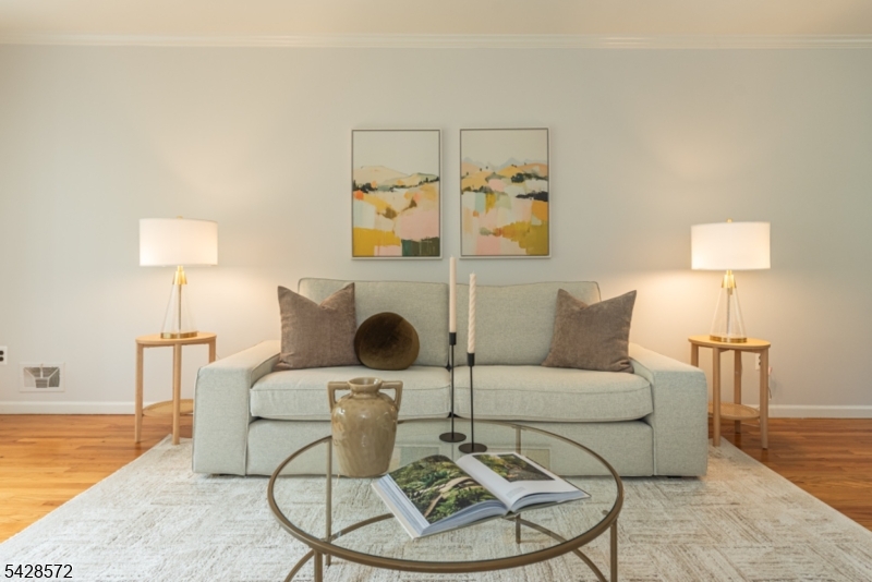 5 Robin Hill Road North Caldwell NJ 07006