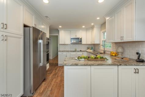 5 Robin Hill Road North Caldwell NJ 07006