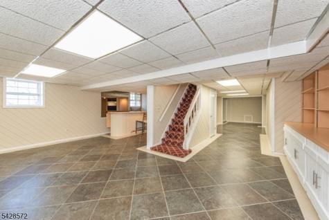 5 Robin Hill Road North Caldwell NJ 07006