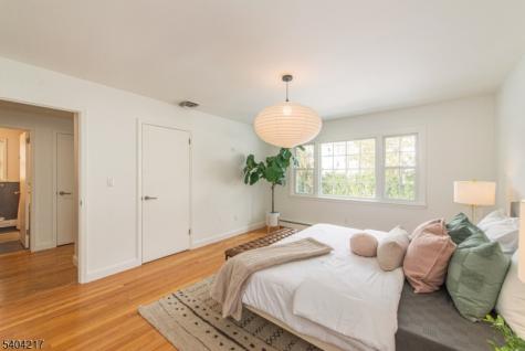 9 Windermere Road Montclair NJ 07043