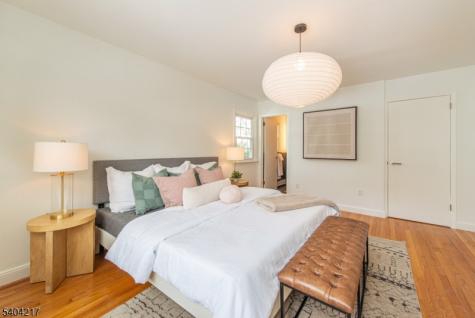 9 Windermere Road Montclair NJ 07043