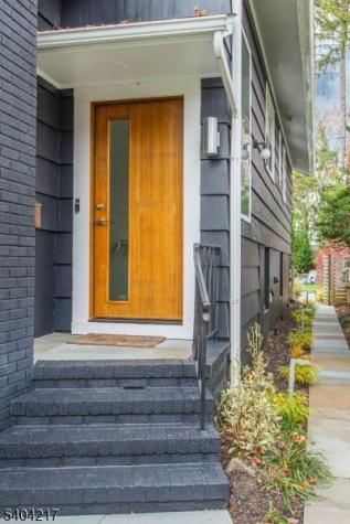 9 Windermere Road Montclair NJ 07043