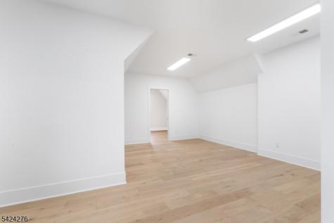 3 Brookside Drive Warren NJ 07059