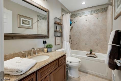 9 Timber Trail Rockaway NJ 07005