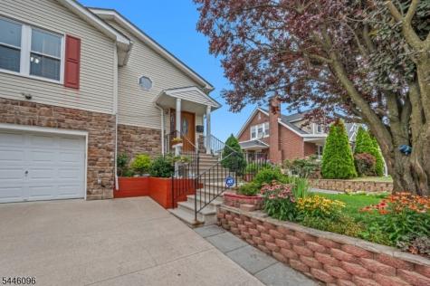 605 Corliss Avenue Phillipsburg NJ 08865